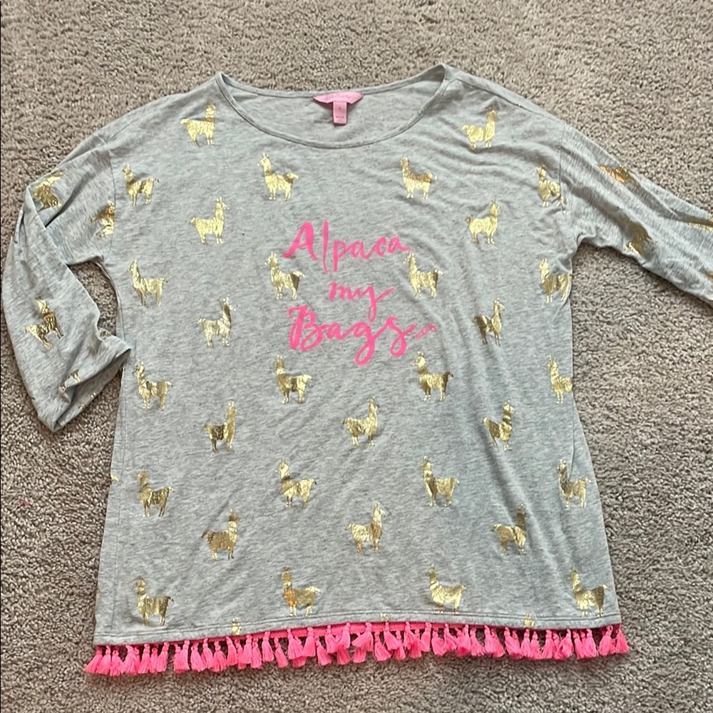 Lilly Pulitzer Alpaca My Bags top
